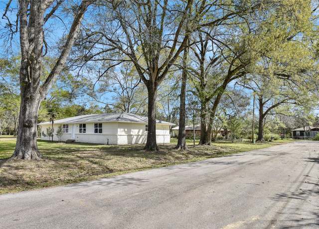 Property at 200 Angel St, Cleveland, TX 77327, 4 beds, 2 baths
