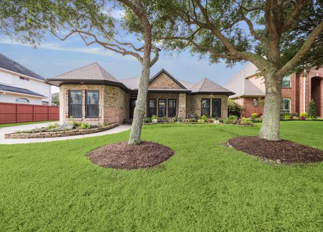 Property at 6214 Sands Dr, Pasadena, TX 77505, 4 beds, 4 baths