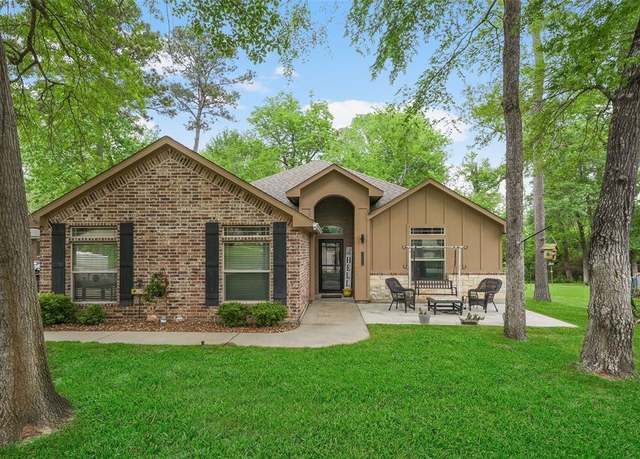 Property at 15022 Constellation Cir W, Willis, TX 77318, 3 beds, 2 baths