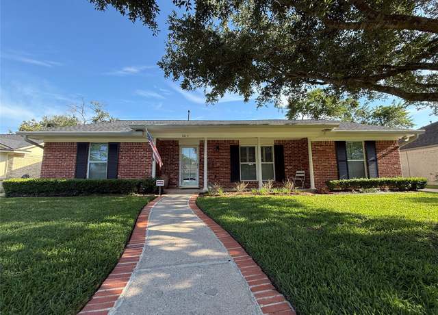 Property at 5615 Valkeith Dr, Houston, TX 77096, 3 beds, 2 baths