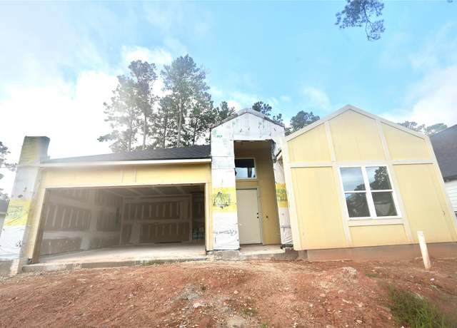 Property at 12161 La Salle River Rd, Conroe, TX 77304, 3 beds, 2 baths