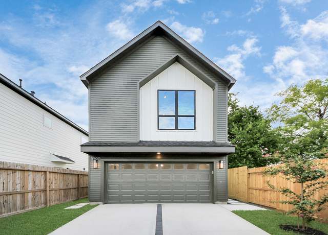 Property at 3907 Sumpter St, Houston, TX 77020, 3 beds, 2.5 baths