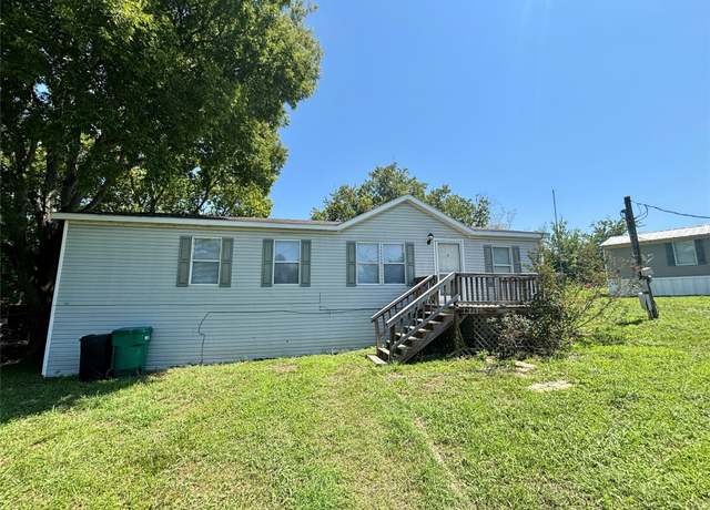Property at 12733 Pecan Tree Ct, Willis, TX 77318, 3 beds, 2 baths