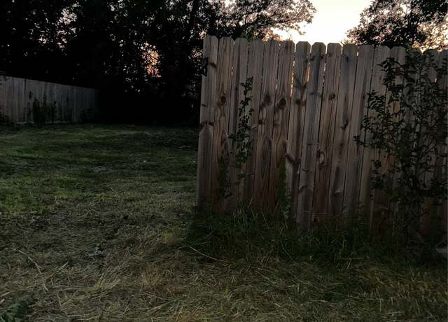 Property at 6615 Nielan St, Houston, TX 77028