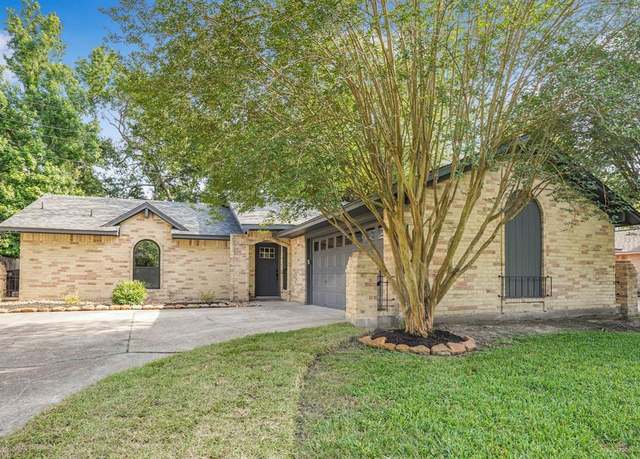 Property at 2614 Tinechester Dr, Houston, TX 77339, 3 beds, 2 baths