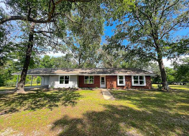 Property at 5 Mount Zion Church Rd, Huntsville, TX 77320, 3 beds, 1.5 baths