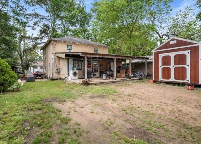 Property at 214 S Mason Ave, Cleveland, TX 77327, 5 beds, 2 baths