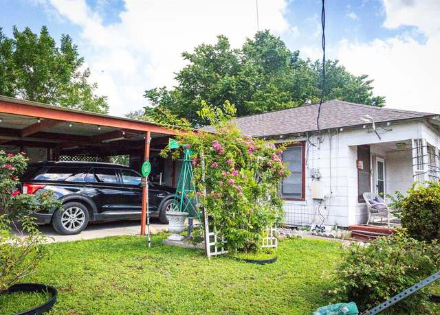 Property at 703 76th St, Houston, TX 77012, 2 beds, 1 bath