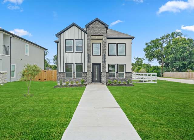 Property at 8102 Lanham Ln Unit A, Houston, TX 77075, 4 beds, 4.5 baths