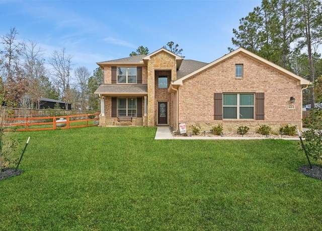 Property at 16413 Stonewall St, Conroe, TX 77303, 5 beds, 3 baths