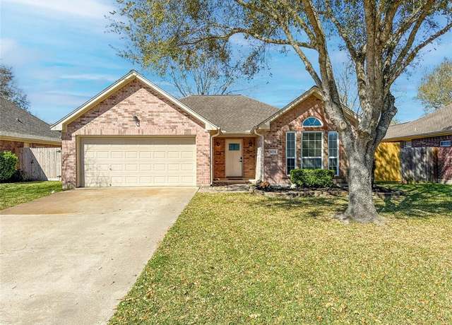 Property at 4234 Chisholm Trl, Santa Fe, TX 77510, 3 beds, 2 baths