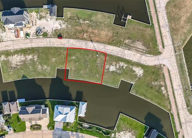 Property at 6 Marathon, Hitchcock, TX 77563