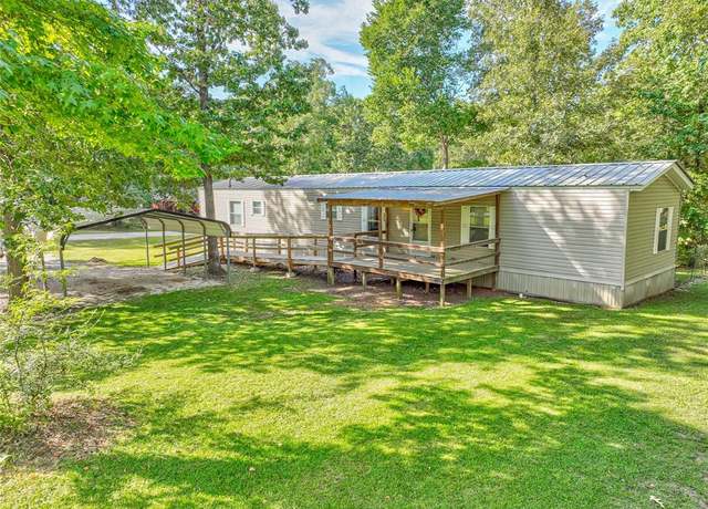 Property at 696 Meridian, Livingston, TX 77351, 3 beds, 2 baths
