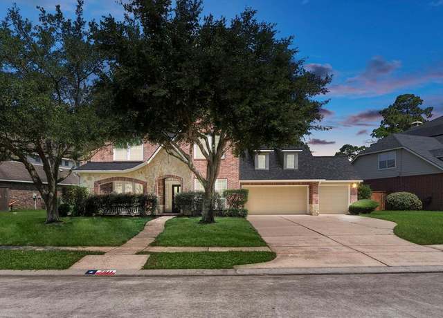 Property at 7511 Stonebridge Creek Ln, Humble, TX 77396, 4 beds, 3.5 baths