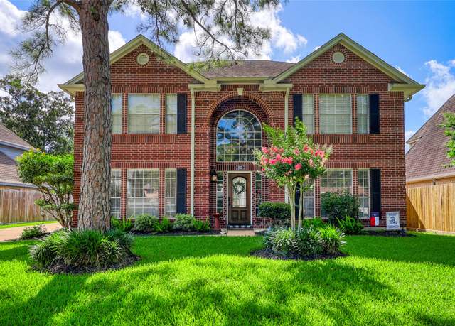 Property at 927 Dominion Dr, Katy, TX 77450, 4 beds, 2.5 baths