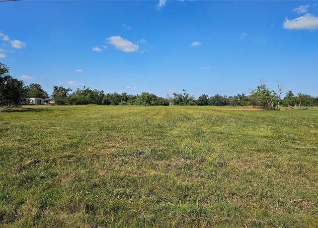 Property at 0 Wrangler Bnd, Angleton, TX 77515
