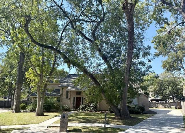 Property at 1903 Fawn Way Ct, Richmond, TX 77406, 3 beds, 3.5 baths