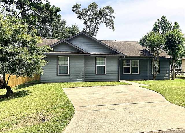 Property at 10479 Royal Tricia Dr, Conroe, TX 77303, 4 beds, 2 baths