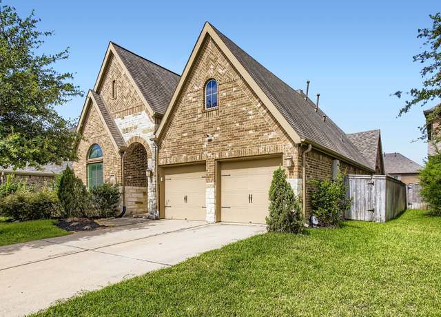 Property at 9235 Lakeshores Lagoon Ln, Cypress, TX 77433, 4 beds, 3 baths