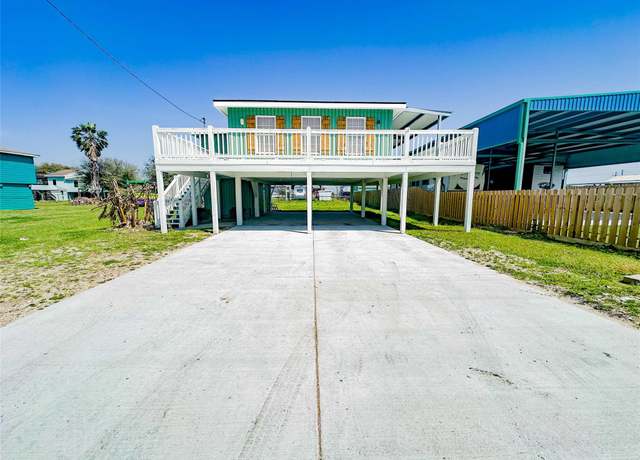 Property at 1032 N Selwyn Rd, Crystal Beach, TX 77650, 3 baths