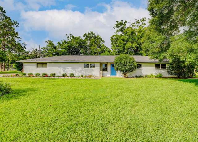 Property at 379 Hale Rd, Bay City, TX 77414, 3 beds, 2 baths