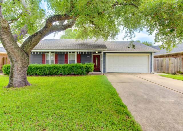 Property at 3711 Clover Meadows St, Pasadena, TX 77505, 3 beds, 2 baths
