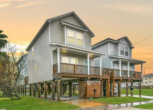 Property at 2809 Winnie St, Galveston, TX 77550, 8 beds, 4 baths