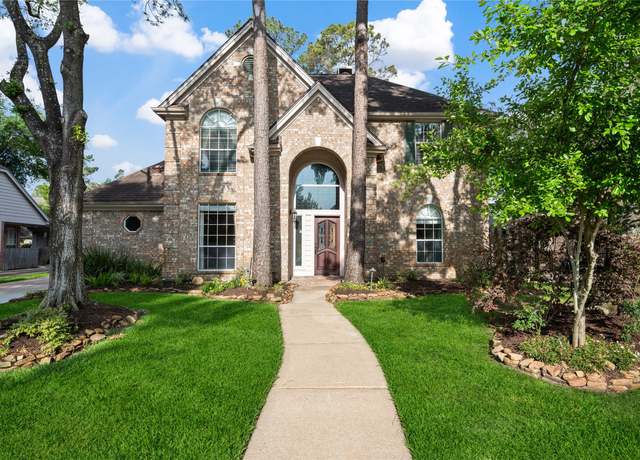 Property at 9315 Woodwind Lakes Dr, Houston, TX 77040, 4 beds, 2.5 baths