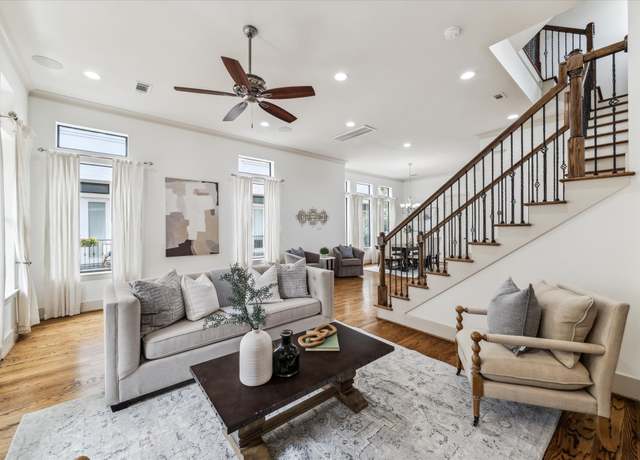 Property at 3119 Austin St, Houston, TX 77004, 3 beds, 3.5 baths