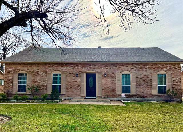 Property at 11515 Bandlon Dr, Houston, TX 77072, 4 beds, 2 baths