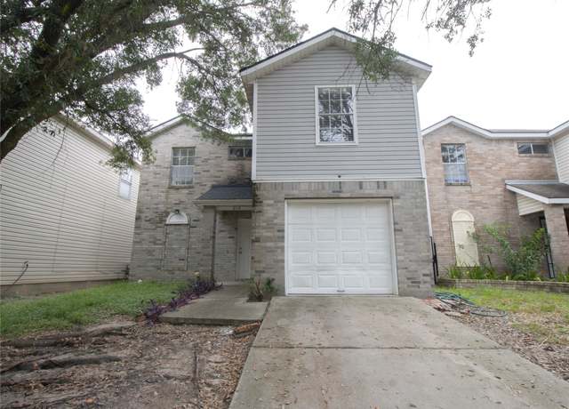 Property at 2115 Whittier Dr, Houston, TX 77032, 4 beds, 2.5 baths