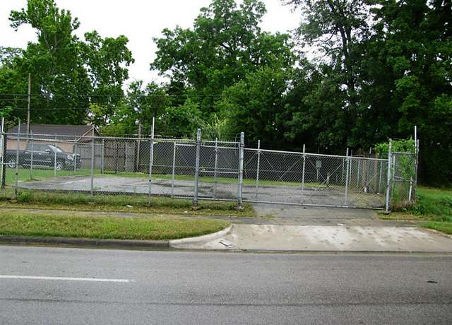 Property at 0 N North Loop, Houston, TX 77008
