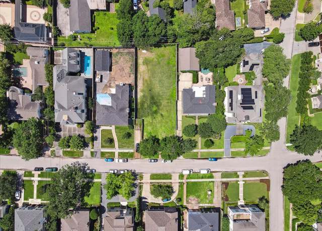 Property at 3714 Inwood Dr, Houston, TX 77019
