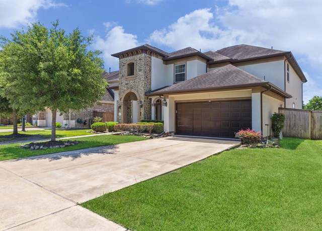 Property at 6015 Turner Shadow Ln, Sugar Land, TX 77479, 4 beds, 3.5 baths