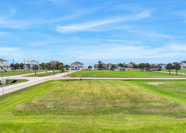 Property at 151 Miramar Dr, Galveston, TX 77554