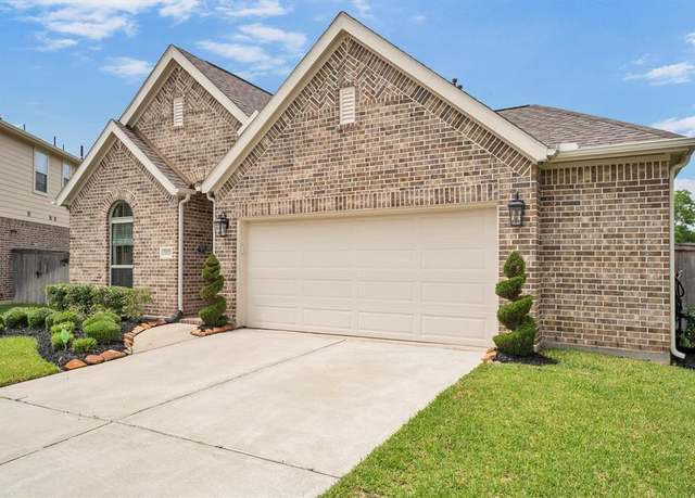 Property at 20131 Wild Horse Hollow Ln, Tomball, TX 77377, 4 beds, 3 baths
