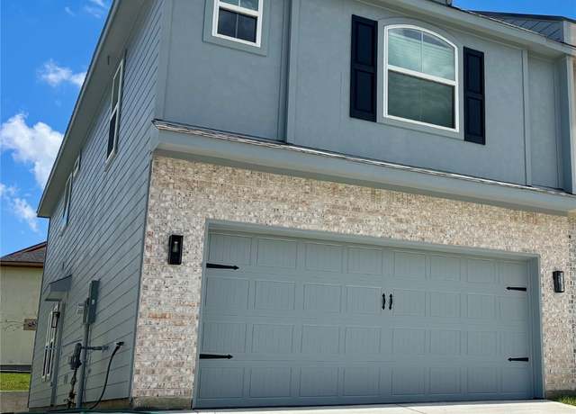 Property at 116 Capetown, Conroe, TX 77356, 3 beds, 2.5 baths