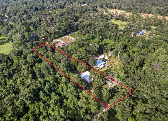 Property at 13953 Morgan Dr, Splendora, TX 77372, 3 beds, 2 baths