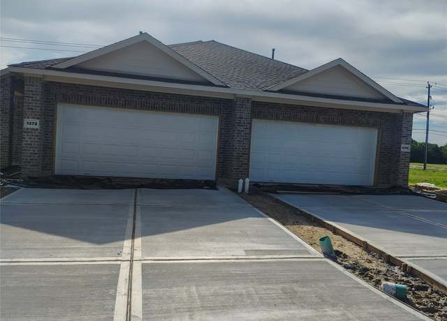 Property at 1372 Mixander Way, La Porte, TX 77571, 2 beds, 2 baths