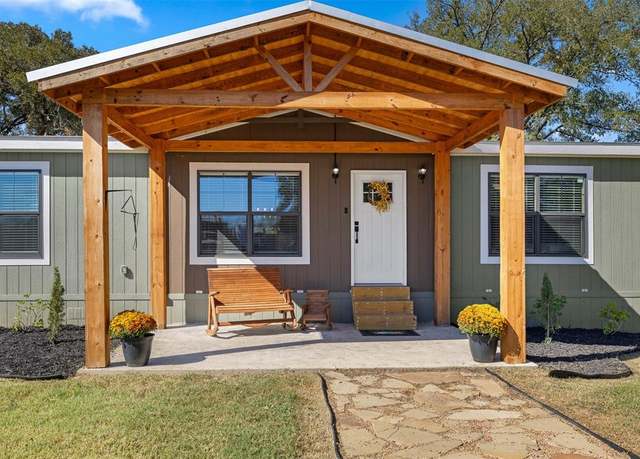 Property at 3290 Private Road 3011, Caldwell, TX 77836, 4 beds, 2 baths