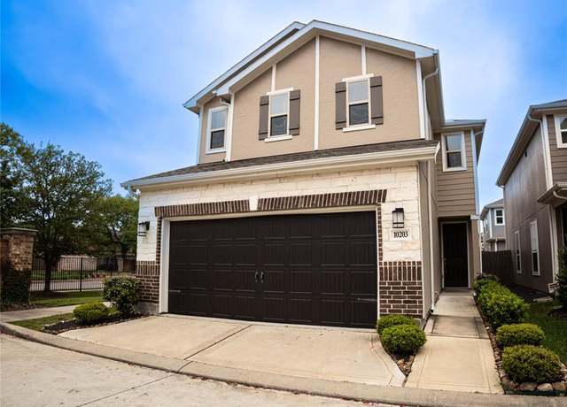 Property at 10203 Cork Oak Dr, Houston, TX 77080, 3 beds, 2.5 baths