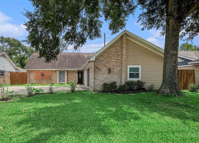 Property at 5022 Pine Cliff Dr, Houston, TX 77084, 3 beds, 3 baths