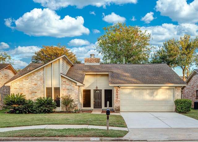 Property at 2543 Sage Brush Ln, Sugar Land, TX 77479, 3 beds, 2 baths