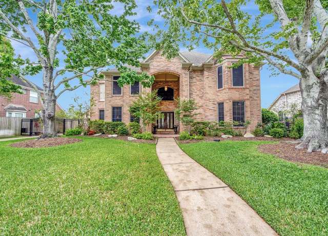 Property at 4011 Hallmark Fair Ct, Pasadena, TX 77059, 4 beds, 4 baths