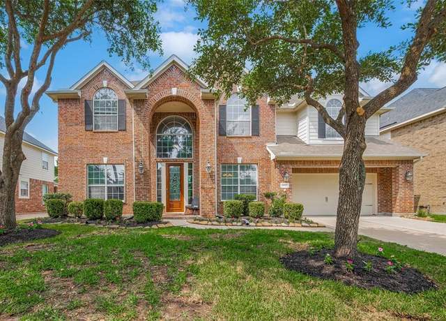 Property at 14727 Bronze Finch Dr, Cypress, TX 77433, 4 beds, 3.5 baths