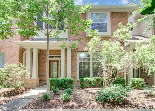 Property at 34 Aria Ln, The Woodlands, TX 77382, 3 beds, 2.5 baths