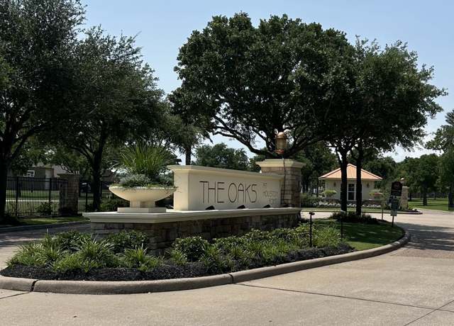 Property at 6327 Redfish Reef Dr, Beach City, TX 77523