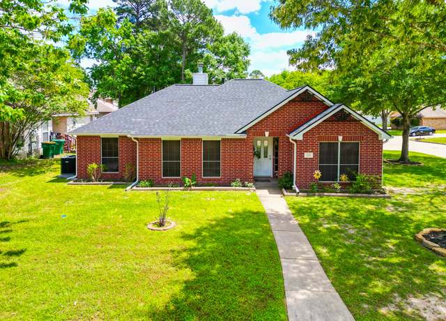 Property at 200 Canterbury Dr, Conroe, TX 77303, 3 beds, 2 baths