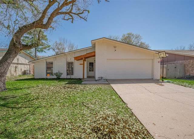 Property at 3835 Cypressdale Dr, Spring, TX 77388, 3 beds, 2 baths