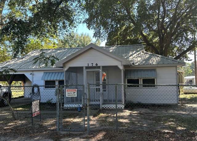 Property at 176 Jupiter Dr, Trinity, TX 75862, 2 beds, 1 bath